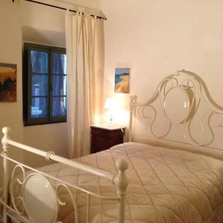 Minghetti Villa Lamporecchio