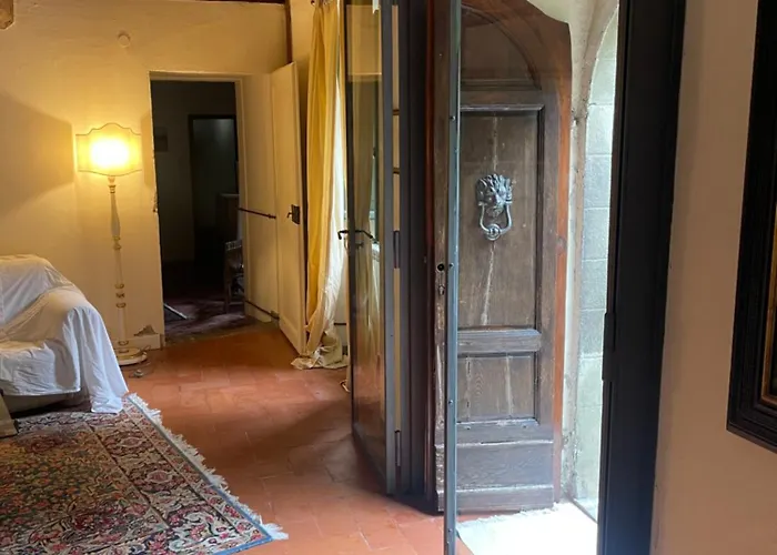 Minghetti Villa *