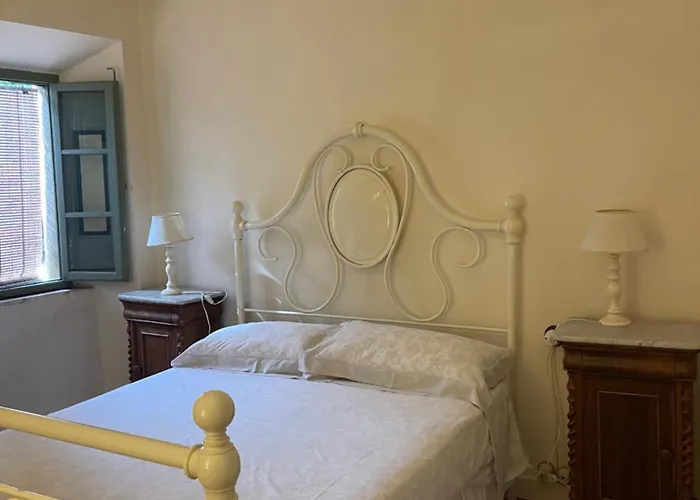 Minghetti Villa *